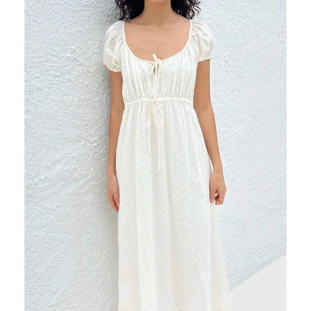 Lisa Says Gah Luxe Midi Dress in Milk Eyelet Size S - Picture 11 of 12